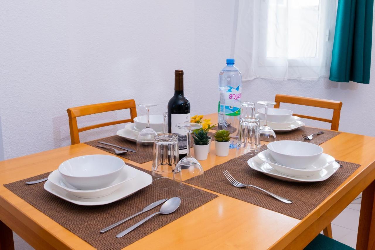 Apartamento Maracuya คอร์ราเลโฮ ภายนอก รูปภาพ